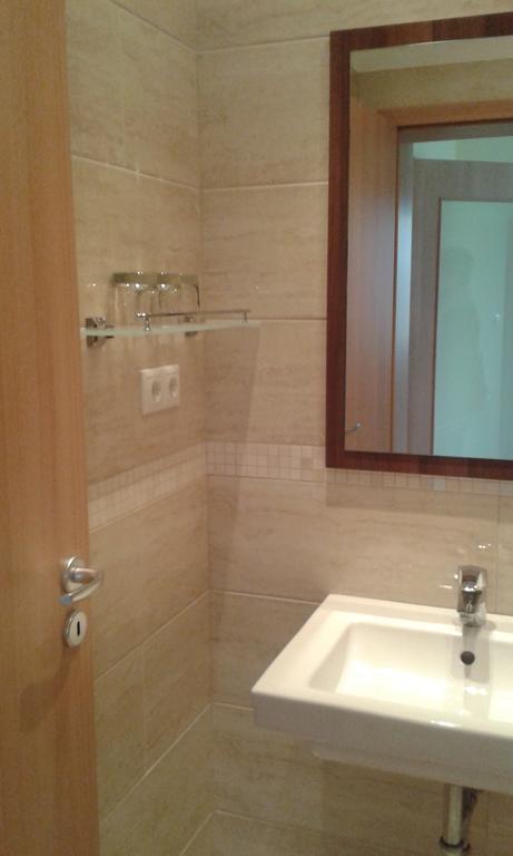 Tiffan'S Pinceszet Es Panzio Hotel วิลานี ภายนอก รูปภาพ